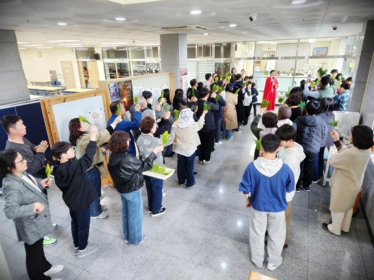 20250413_25성지주일-29.jpg