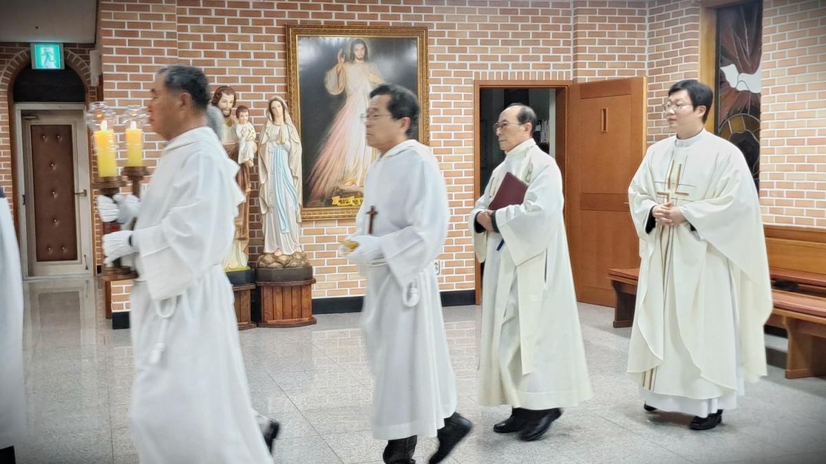 20250417성목요일_42.jpg