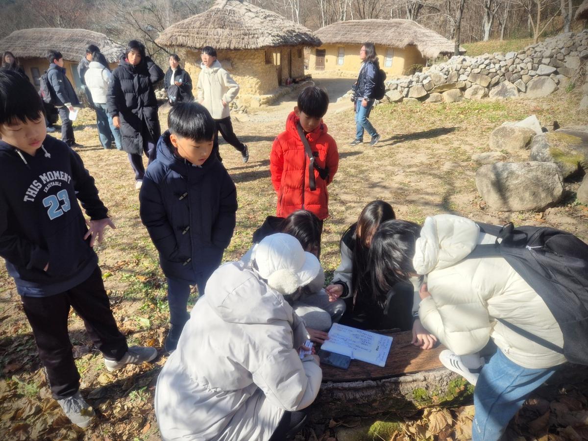 251129청소년성지순례-_KakaoTalk_20251203_103228126_07 (1).jpg