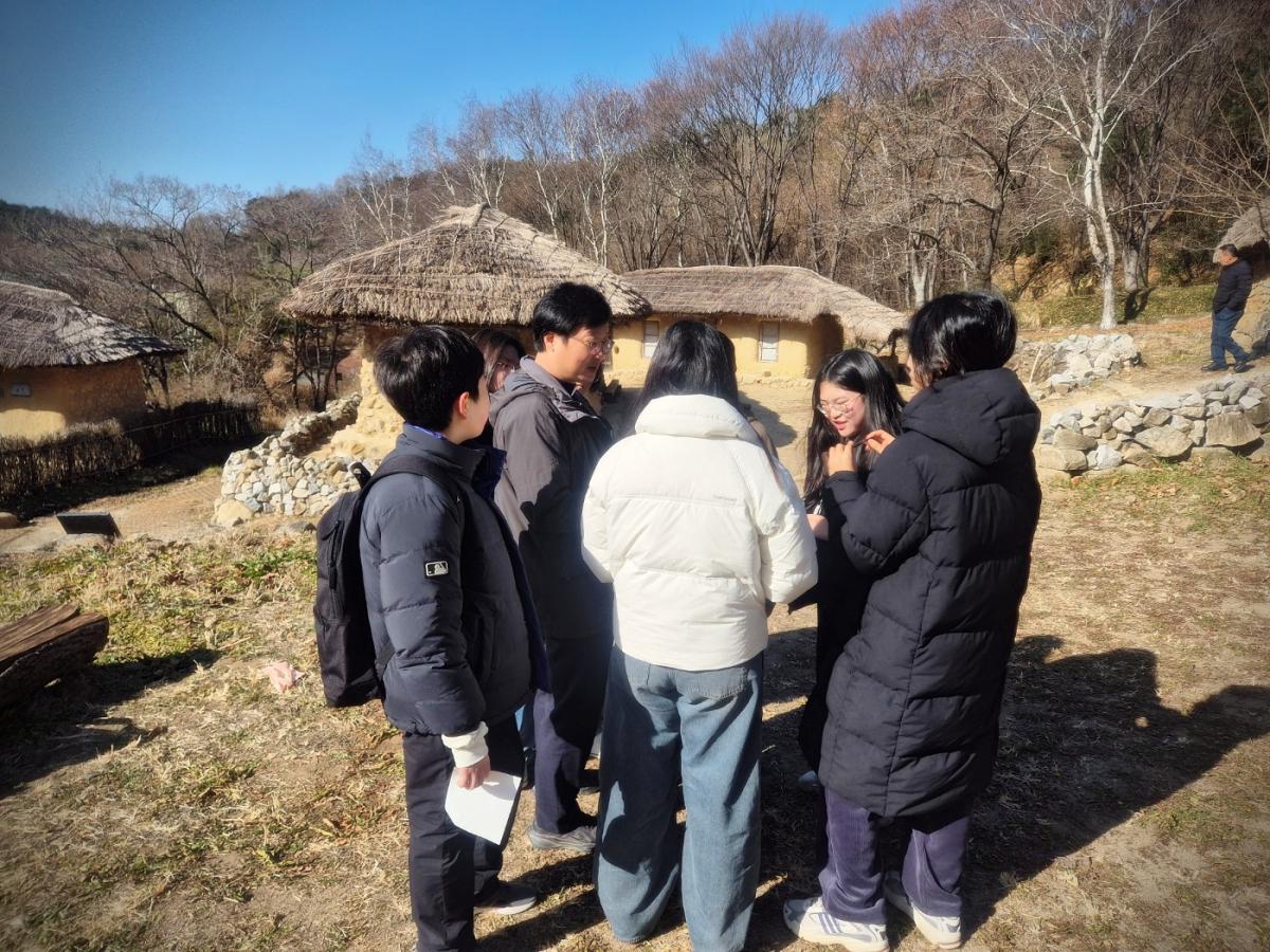 251129청소년성지순례-_KakaoTalk_20251203_103228126_10 (1).jpg